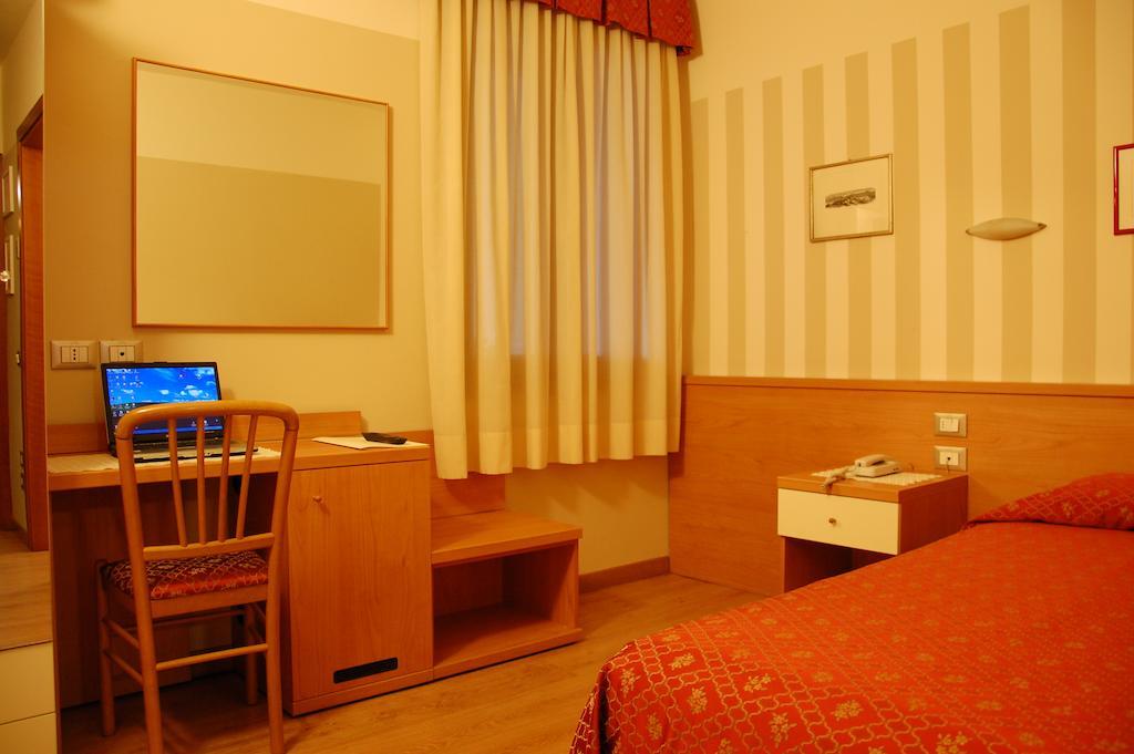 Hotel Belie San Martino di Lupari Chambre photo